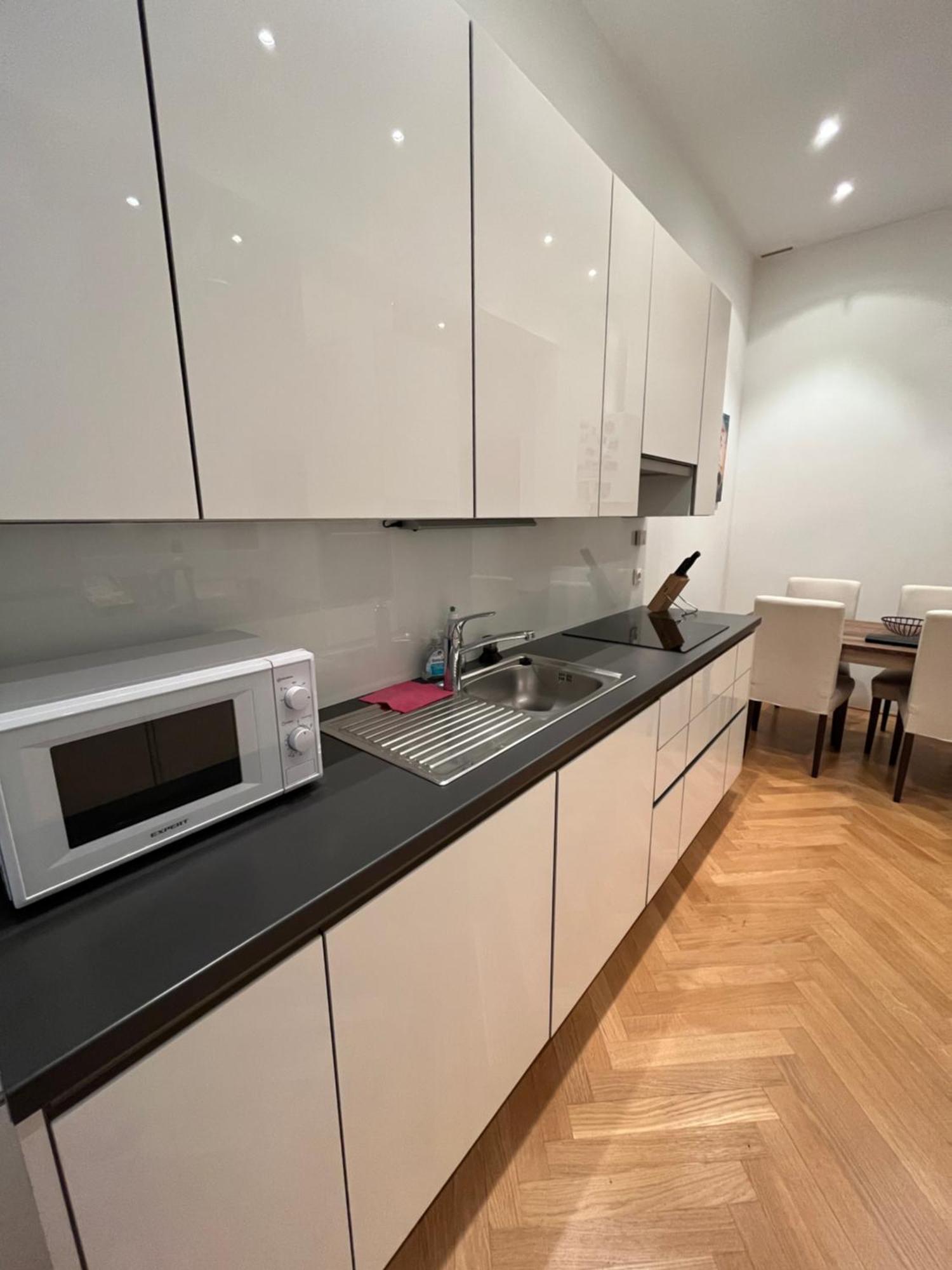 Quiet Apartment Next To Belvedere & Central Station Wien Exterior foto